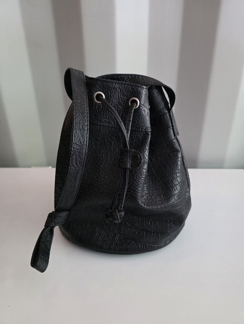 Small Vintage Faux Leather Bucket Bag
